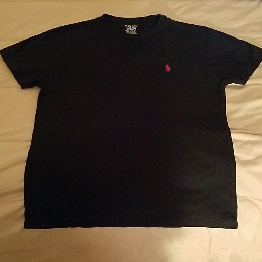 Polo black with red logo t-shirt